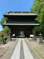妻沼聖天山歓喜院の山門・神門