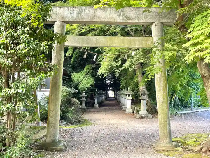 布氣皇舘太神社の鳥居