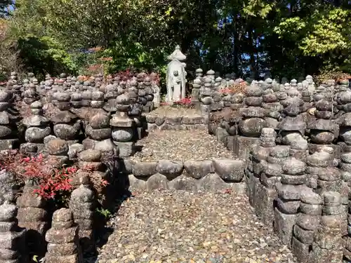 石塔寺(滋賀県)