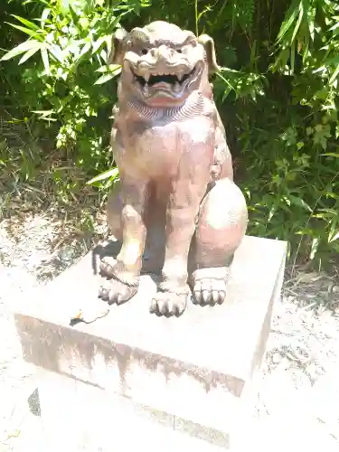 田倉牛神社の狛犬