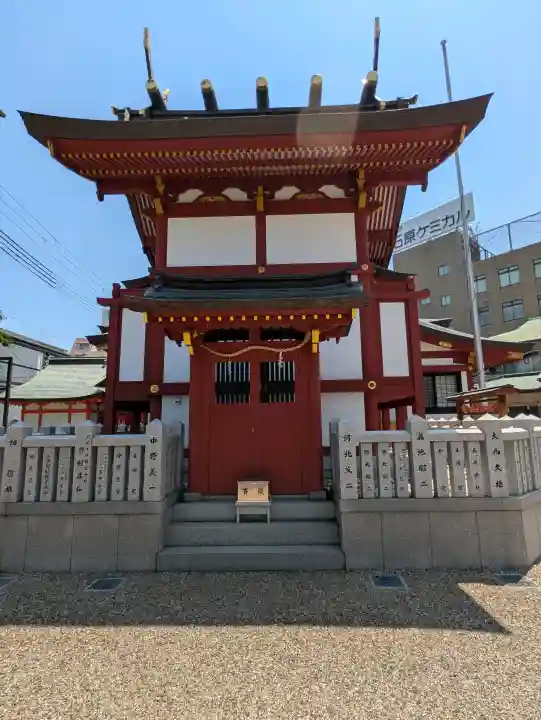 柳原蛭子神社(柳原えびす神社)の{uncategorized: "未分類", other: "その他", undefined: "問題あり", building: "その他建物", grave: "お墓", sacred_gate: "鳥居", guardian: "狛犬", statue: "像", buddha: "仏像", history: "歴史", nature: "自然", garden: "庭園", animal: "動物", pagoda: "塔", temizu: "手水舎", mountain_gate: "山門・神門", sanctuary: "本殿・本堂", subordinate: "末社・摂社", art: "芸術", scenery: "景色", jizo: "地蔵", ema: "絵馬", goshuin: "御朱印", omikuji: "おみくじ", items: "授与品その他", amulet: "お守り", goshuincho: "御朱印帳", eats: "食事", festival: "お祭り", votive_dance: "神楽", shichigosan: "七五三参", wedding: "結婚式", experience: "体験その他", initially: "初詣", around: "周辺", anti_infection: "感染症対策"}