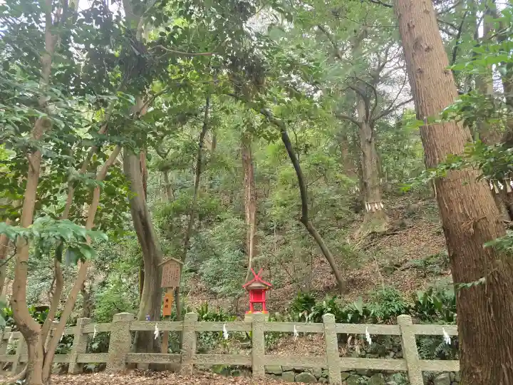 枚岡神社の{uncategorized: "未分類", other: "その他", undefined: "問題あり", building: "その他建物", grave: "お墓", sacred_gate: "鳥居", guardian: "狛犬", statue: "像", buddha: "仏像", history: "歴史", nature: "自然", garden: "庭園", animal: "動物", pagoda: "塔", temizu: "手水舎", mountain_gate: "山門・神門", sanctuary: "本殿・本堂", subordinate: "末社・摂社", art: "芸術", scenery: "景色", jizo: "地蔵", ema: "絵馬", goshuin: "御朱印", omikuji: "おみくじ", items: "授与品その他", amulet: "お守り", goshuincho: "御朱印帳", eats: "食事", festival: "お祭り", votive_dance: "神楽", shichigosan: "七五三参", wedding: "結婚式", experience: "体験その他", initially: "初詣", around: "周辺", anti_infection: "感染症対策"}