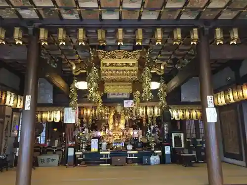 如意輪寺の本殿・本堂