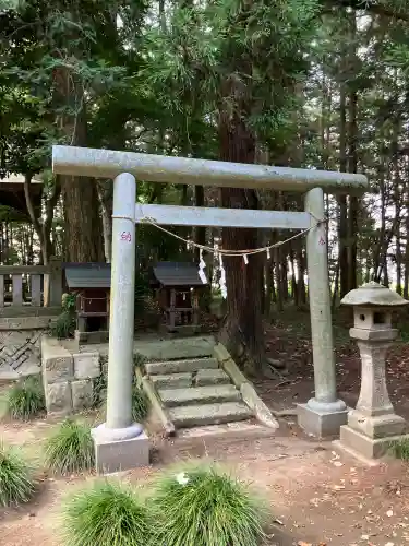 吉田八幡宮の末社・摂社