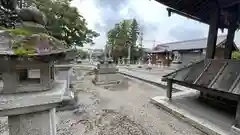 郷里神社の建物その他