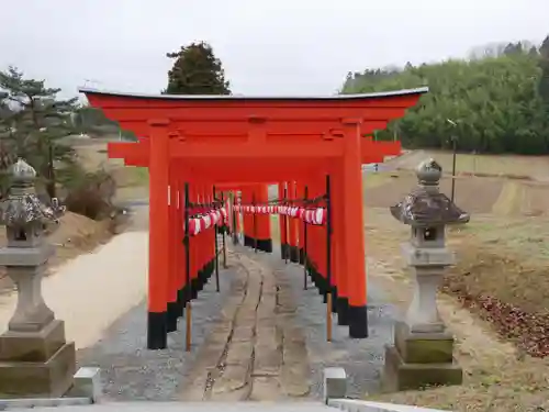 高屋敷稲荷神社の鳥居