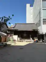 専徳寺の{uncategorized: "未分類", other: "その他", undefined: "問題あり", building: "その他建物", grave: "お墓", sacred_gate: "鳥居", guardian: "狛犬", statue: "像", buddha: "仏像", history: "歴史", nature: "自然", garden: "庭園", animal: "動物", pagoda: "塔", temizu: "手水舎", mountain_gate: "山門・神門", sanctuary: "本殿・本堂", subordinate: "末社・摂社", art: "芸術", scenery: "景色", jizo: "地蔵", ema: "絵馬", goshuin: "御朱印", omikuji: "おみくじ", items: "授与品その他", amulet: "お守り", goshuincho: "御朱印帳", eats: "食事", festival: "お祭り", votive_dance: "神楽", shichigosan: "七五三参", wedding: "結婚式", experience: "体験その他", initially: "初詣", around: "周辺", anti_infection: "感染症対策"}