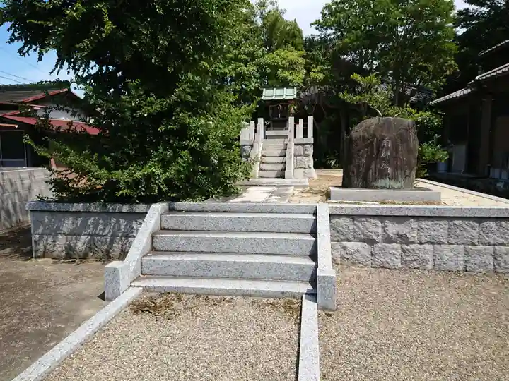 雨神社(高台寺町)のその他建物