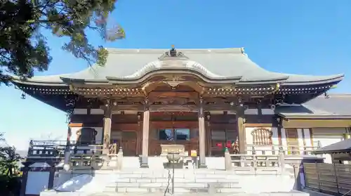 高倉寺の本殿・本堂