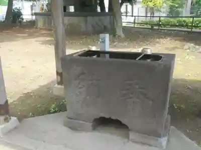 諏訪神社の手水舎