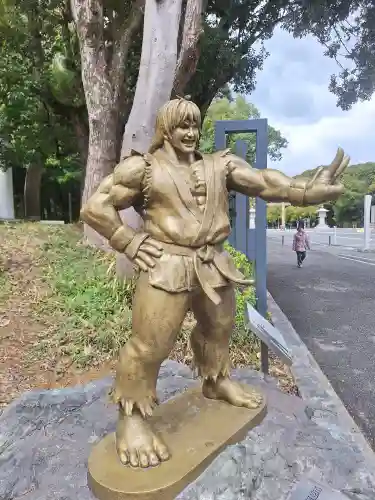 橿原神宮の{uncategorized: "未分類", other: "その他", undefined: "問題あり", building: "その他建物", grave: "お墓", sacred_gate: "鳥居", guardian: "狛犬", statue: "像", buddha: "仏像", history: "歴史", nature: "自然", garden: "庭園", animal: "動物", pagoda: "塔", temizu: "手水舎", mountain_gate: "山門・神門", sanctuary: "本殿・本堂", subordinate: "末社・摂社", art: "芸術", scenery: "景色", jizo: "地蔵", ema: "絵馬", goshuin: "御朱印", omikuji: "おみくじ", items: "授与品その他", amulet: "お守り", goshuincho: "御朱印帳", eats: "食事", festival: "お祭り", votive_dance: "神楽", shichigosan: "七五三参", wedding: "結婚式", experience: "体験その他", initially: "初詣", around: "周辺", anti_infection: "感染症対策"}