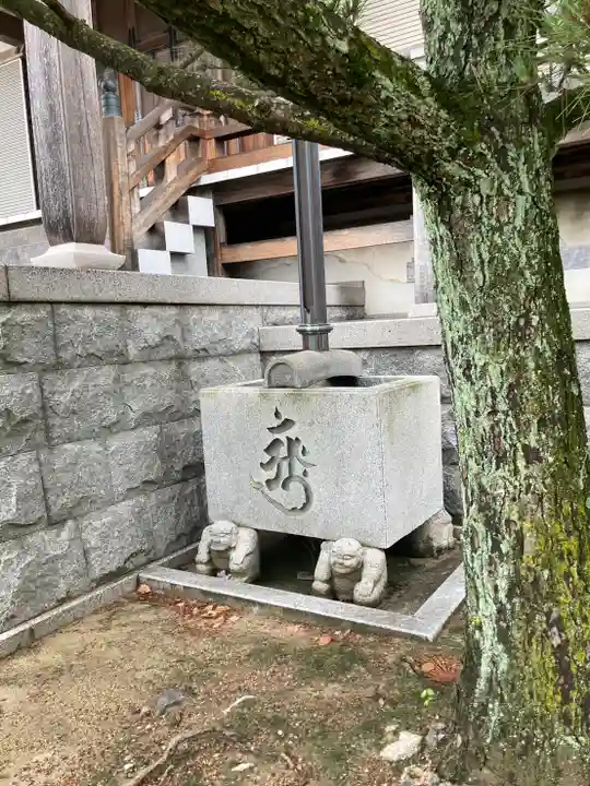 宝蔵寺の本殿・本堂