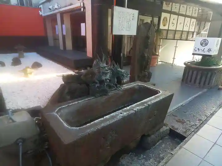 五百羅漢寺の手水舎