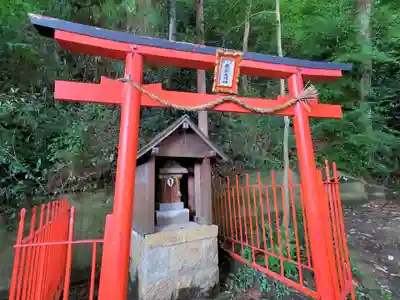夢野八幡神社の末社・摂社