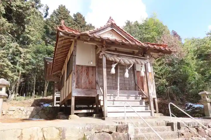 谷八幡神社の本殿・本堂