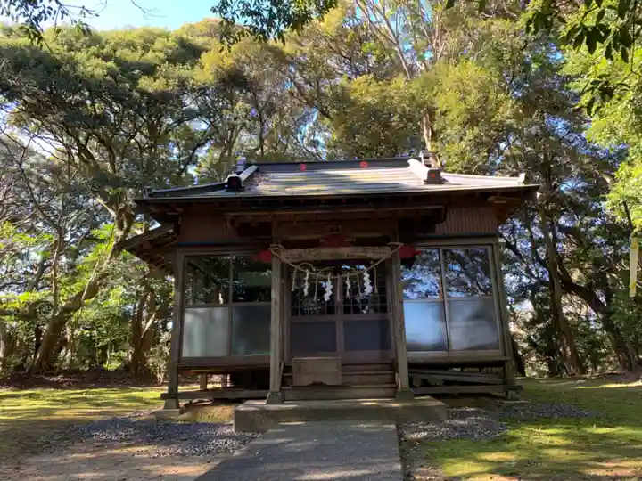 八幡神社の本殿・本堂