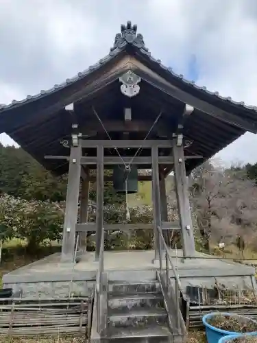 橋本院の{uncategorized: "未分類", other: "その他", undefined: "問題あり", building: "その他建物", grave: "お墓", sacred_gate: "鳥居", guardian: "狛犬", statue: "像", buddha: "仏像", history: "歴史", nature: "自然", garden: "庭園", animal: "動物", pagoda: "塔", temizu: "手水舎", mountain_gate: "山門・神門", sanctuary: "本殿・本堂", subordinate: "末社・摂社", art: "芸術", scenery: "景色", jizo: "地蔵", ema: "絵馬", goshuin: "御朱印", omikuji: "おみくじ", items: "授与品その他", amulet: "お守り", goshuincho: "御朱印帳", eats: "食事", festival: "お祭り", votive_dance: "神楽", shichigosan: "七五三参", wedding: "結婚式", experience: "体験その他", initially: "初詣", around: "周辺", anti_infection: "感染症対策"}
