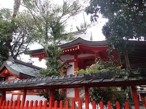 御霊神社の本殿