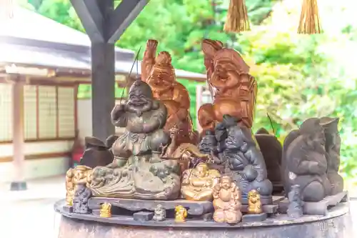 金刀比羅神社の像