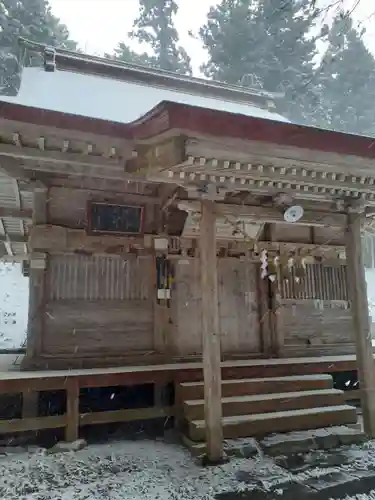 玉崎駒形神社の本殿