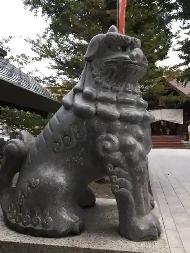 北海道神宮頓宮の狛犬