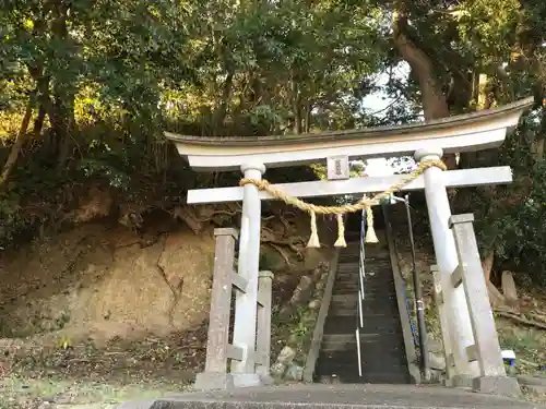 奥野神社の鳥居