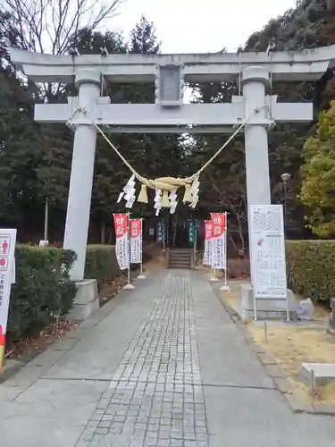 滑川神社 - 仕事と子どもの守り神の鳥居