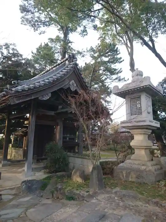 保寧寺の山門・神門