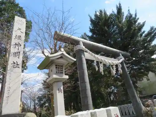 神明社の鳥居