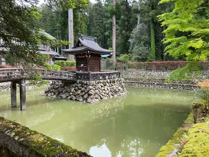 華厳寺(岐阜県)