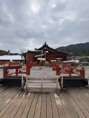 厳島神社(広島県)
