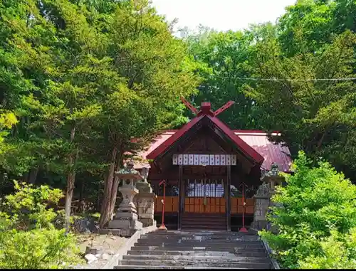 生田原神社の本殿