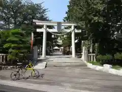 鎮守氷川神社の鳥居