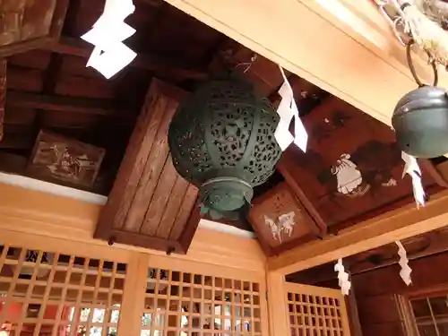 楢神社の本殿・本堂