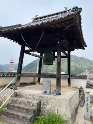 薬師院の{uncategorized: "未分類", other: "その他", undefined: "問題あり", building: "その他建物", grave: "お墓", sacred_gate: "鳥居", guardian: "狛犬", statue: "像", buddha: "仏像", history: "歴史", nature: "自然", garden: "庭園", animal: "動物", pagoda: "塔", temizu: "手水舎", mountain_gate: "山門・神門", sanctuary: "本殿・本堂", subordinate: "末社・摂社", art: "芸術", scenery: "景色", jizo: "地蔵", ema: "絵馬", goshuin: "御朱印", omikuji: "おみくじ", items: "授与品その他", amulet: "お守り", goshuincho: "御朱印帳", eats: "食事", festival: "お祭り", votive_dance: "神楽", shichigosan: "七五三参", wedding: "結婚式", experience: "体験その他", initially: "初詣", around: "周辺", anti_infection: "感染症対策"}