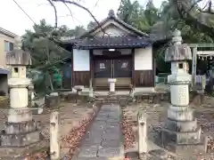 大師堂（塔野地）の本殿