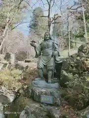 榛名神社の像