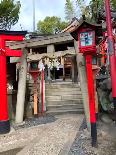 瓢箪山稲荷神社の鳥居