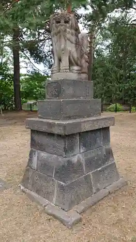 上川神社頓宮の狛犬