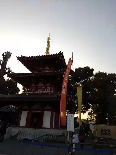 宝仙寺の塔