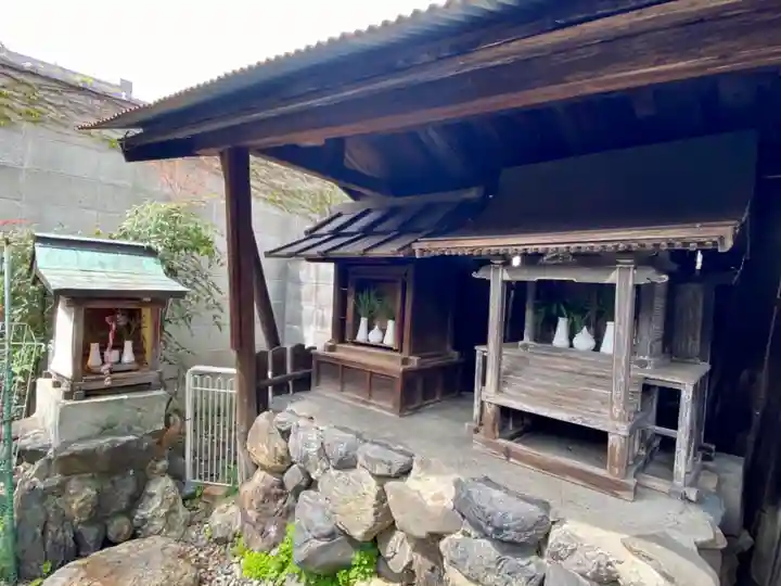 石上神社の末社・摂社
