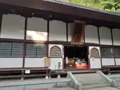 水潜寺の本殿