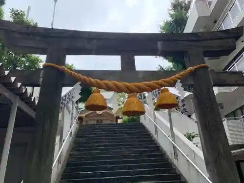 高輪神社の鳥居