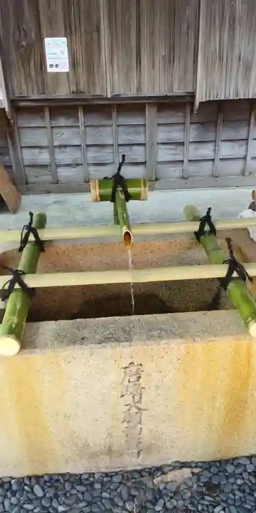 唐崎神社の手水舎