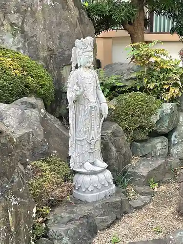 長安寺の像