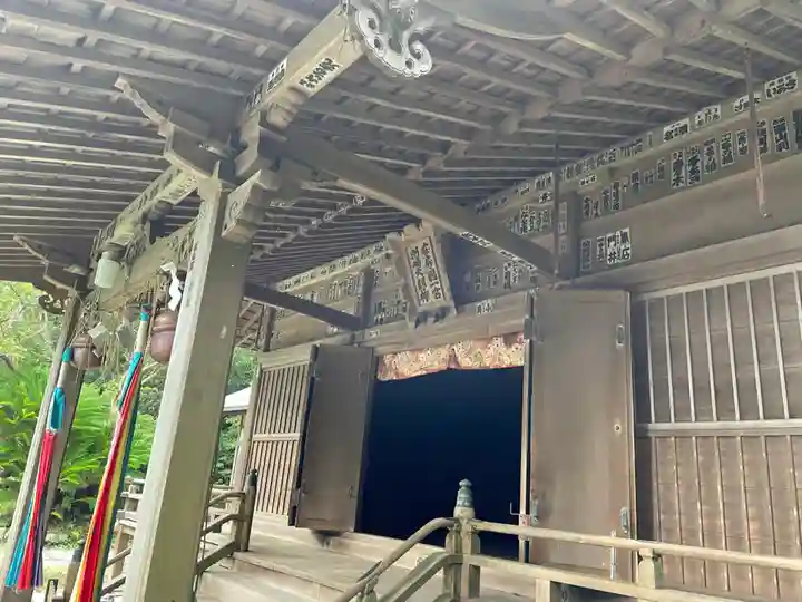 洲崎神社の本殿・本堂