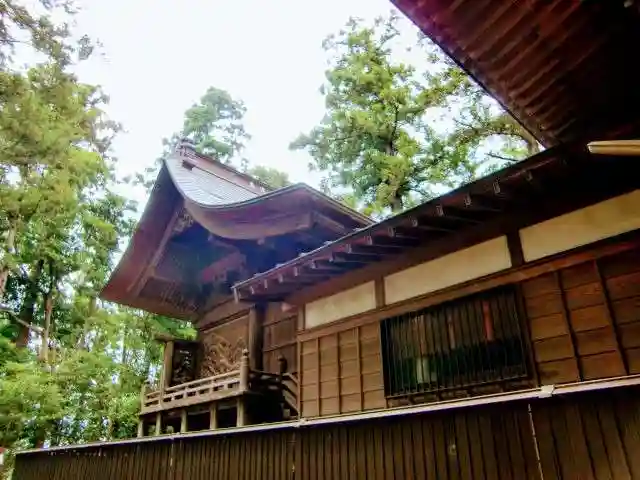 生實神社の本殿・本堂