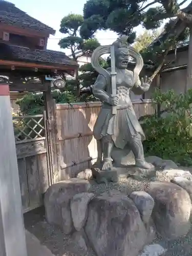 長安寺の像