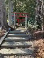 和久稲荷神社の{uncategorized: "未分類", other: "その他", undefined: "問題あり", building: "その他建物", grave: "お墓", sacred_gate: "鳥居", guardian: "狛犬", statue: "像", buddha: "仏像", history: "歴史", nature: "自然", garden: "庭園", animal: "動物", pagoda: "塔", temizu: "手水舎", mountain_gate: "山門・神門", sanctuary: "本殿・本堂", subordinate: "末社・摂社", art: "芸術", scenery: "景色", jizo: "地蔵", ema: "絵馬", goshuin: "御朱印", omikuji: "おみくじ", items: "授与品その他", amulet: "お守り", goshuincho: "御朱印帳", eats: "食事", festival: "お祭り", votive_dance: "神楽", shichigosan: "七五三参", wedding: "結婚式", experience: "体験その他", initially: "初詣", around: "周辺", anti_infection: "感染症対策"}