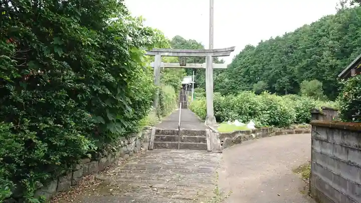 八幡宮(中野)の鳥居